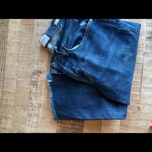 Frame mid-rise dark wash jeans (size 27)